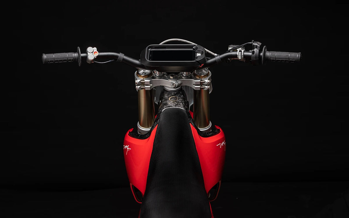 Handlebar & Controls