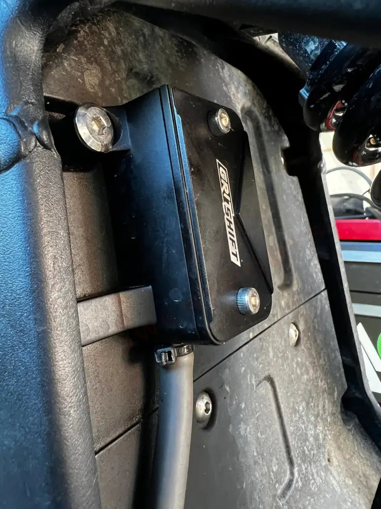 Heavy Hitter Gearbox Breather Kit W/Fluid Reservoir - Body & Frame