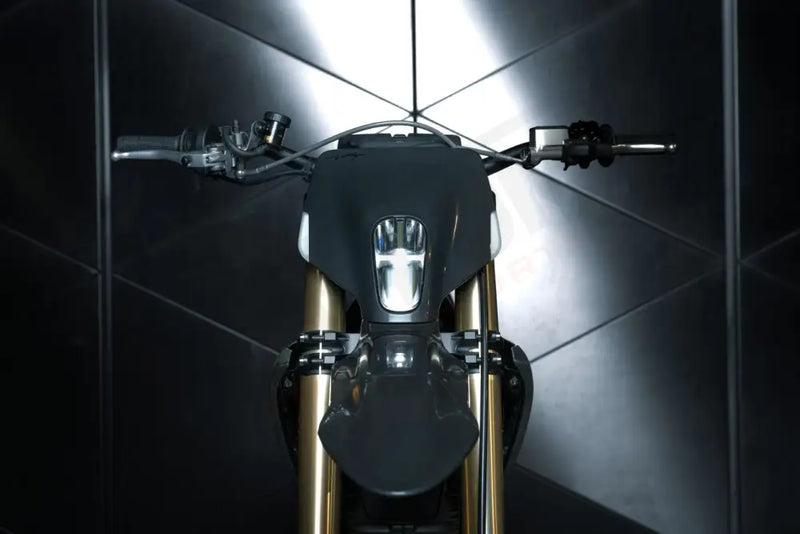 Stark Varg SM SKÖLL Electric Supermoto | Street Legal EMoto | 17” Wheels - SKÖLL Black - eRides