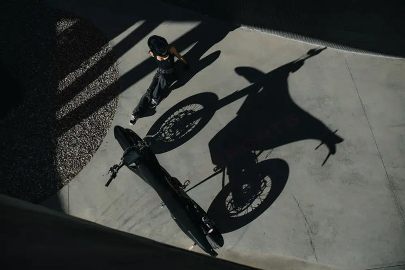 Stark Varg SM SKÖLL Electric Supermoto | Street Legal EMoto | 17” Wheels - SKÖLL Black - eRides