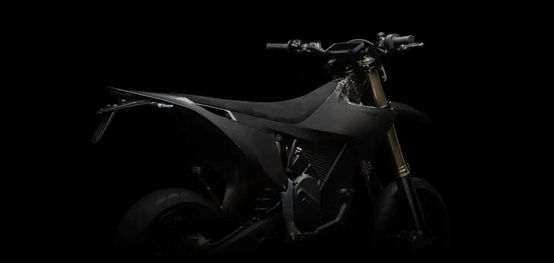 Stark Varg SM SKÖLL Electric Supermoto | Street Legal EMoto | 17” Wheels - SKÖLL Black - eRides