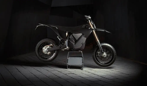 Stark Varg SM SKÖLL Electric Supermoto | Street Legal EMoto | 17” Wheels - SKÖLL Black - eRides