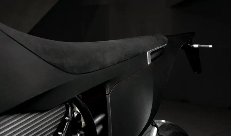 Stark Varg SM SKÖLL Electric Supermoto | Street Legal EMoto | 17” Wheels - SKÖLL Black - eRides