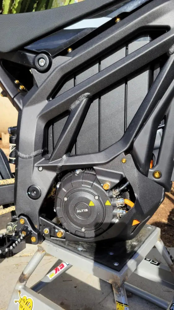 TS Titanium Full Body Kit - Altis Sigma Altis Titanium Bolt Kits