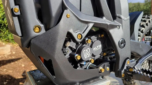 TS Titanium Full Body Kit - Altis Sigma - Titanium Hardware