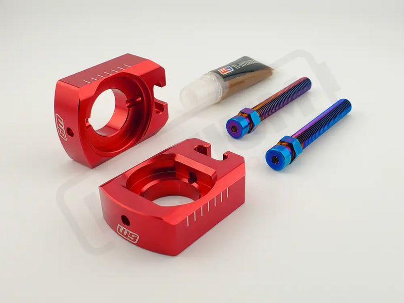 Warp9 Ultra Bee Axle Block - Red - Surron