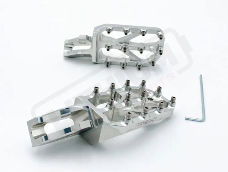 Warp9 Ultra Bee Elite Foot Pegs - Silver - Footpegs